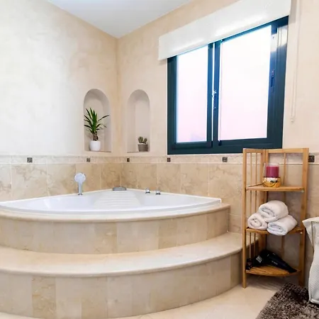 Luxury With Sea Views - Heated Pool-jacuzzi Benalmádena