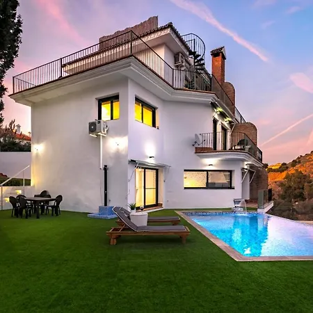 Luxury With Sea Views - Heated Pool-jacuzzi Villa Benalmádena